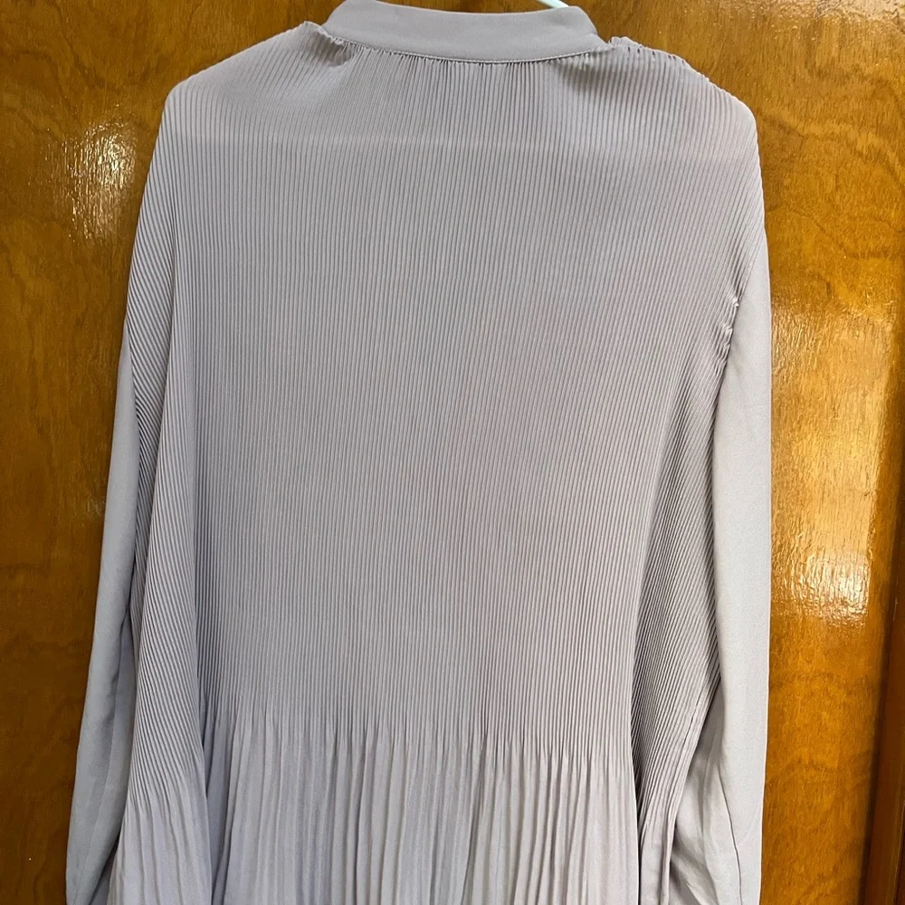 H&M Taupe Pleated Blouse - Picture 5 of 5